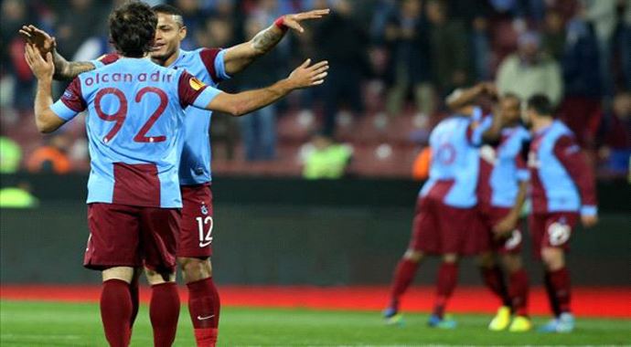 Olcan Adın hat-trick ile tarihe geçti
