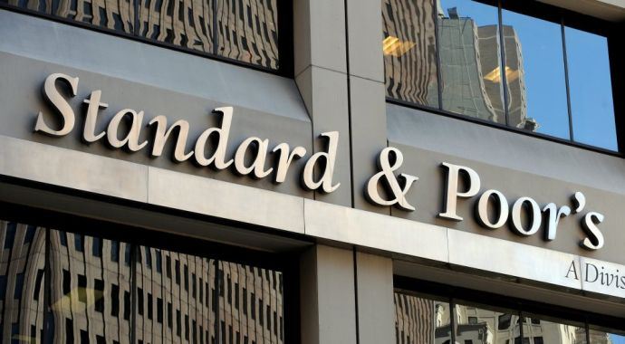 Standard Poor&#039;s&#039;tan Hollanda&#039;nın notunu düşürdü