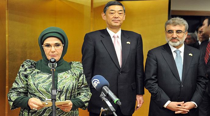 Emine Erdoğan&#039;dan Kamer Genç&#039;e dava