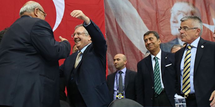 Aziz Yıldırım rakip tanımıyor