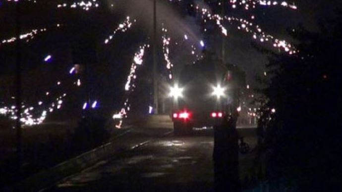 Cizre'de zırhlı polis aracına saldırı, 2 yaralı