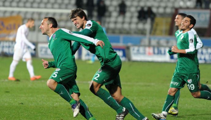 Bursaspor, Elazığspor galibiyetiyle moral buldu Bursaspor, Elazığspor galibiyetiyle moral buldu