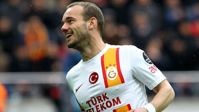 Galatasaray&#039;dan Sneijder açıklaması
