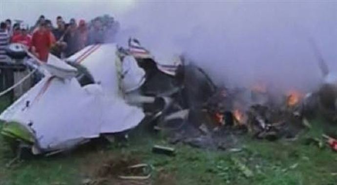 Bolivya'da uçak kazası, 8 ölü Bolivya'da uçak kazası, 8 ölü