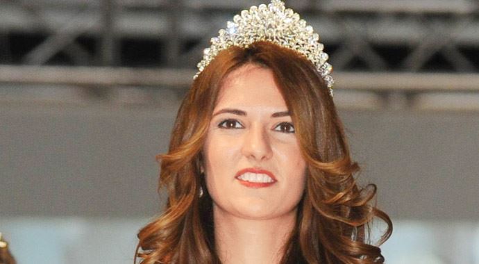 Almanya'nın en güzel Türk kızı Almanya'nın en güzel Türk kızı
