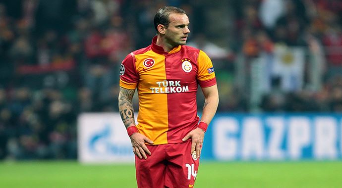 ManU, Wesley Sneijder'dan vazgeçmiyor