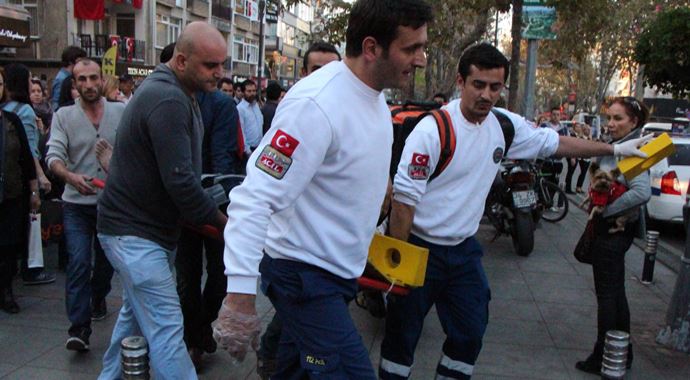 Bağdat Caddesi'nde silahlı saldırı Bağdat Caddesi'nde silahlı saldırı