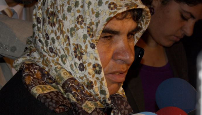 Abdullah Öcalan'ın kardeşi Fatma Öcalan İmralı'dan döndü Abdullah Öcalan'ın kardeşi Fatma Öcalan İmralı'dan döndü
