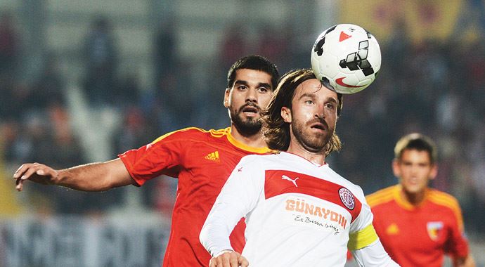 Kayseri kaçtı Antalya kovaladı, 2-2 Kayseri kaçtı Antalya kovaladı, 2-2