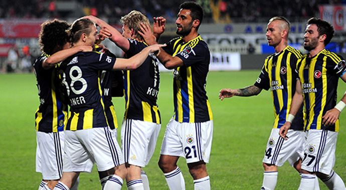 Fenerbahçeli yıldızların derbi sloganı Fenerbahçeli yıldızların derbi sloganı