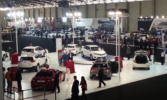 Otomotiv pazara yüzde 3 daraldı