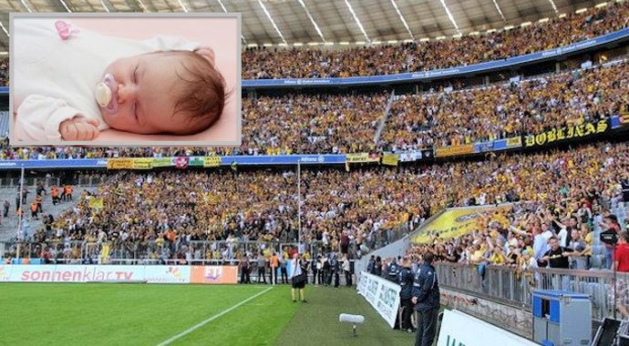 Maça giden anne bebeğini evde unuttu Maça giden anne bebeğini evde unuttu