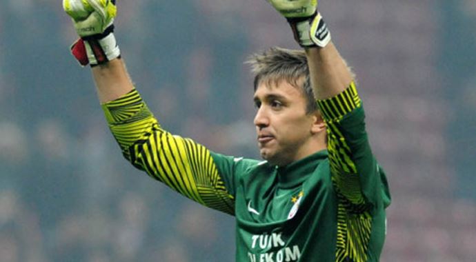 Muslera transferinde sıcak gelişme, gidiyor mu