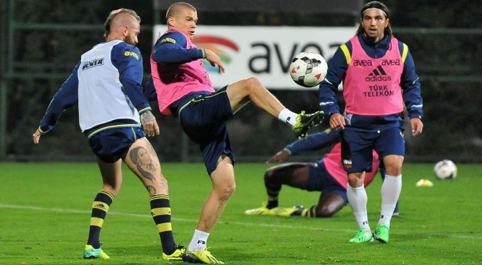 Fenerbahçe dev derbi hazırlıklarına başladı
