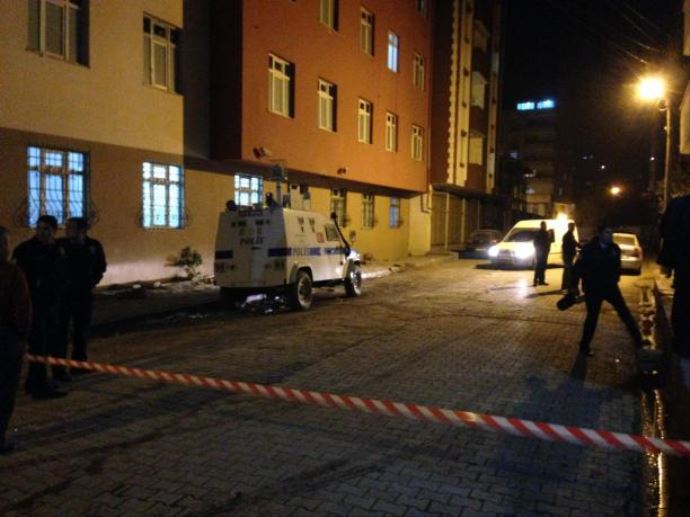 Ağrı'da dershaneye bombalı saldırı Ağrı'da dershaneye bombalı saldırı