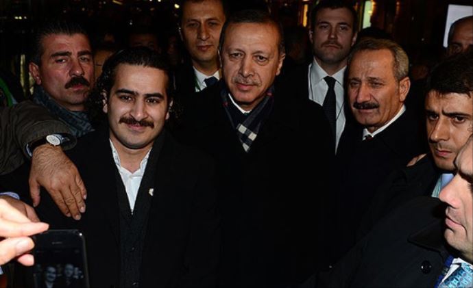 Başbakan Erdoğan'ı karşısında gören gurbetçi ağladı