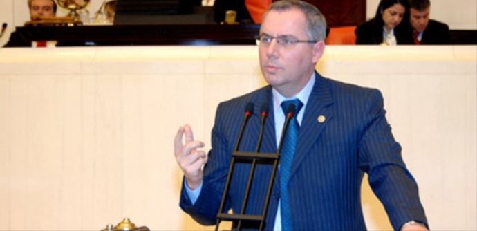 CHP'li vekil, sekreteri tarafından dolandırıldı