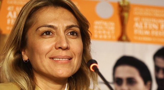 Ünlü oyuncu Asuman Dabak dolandırıldı