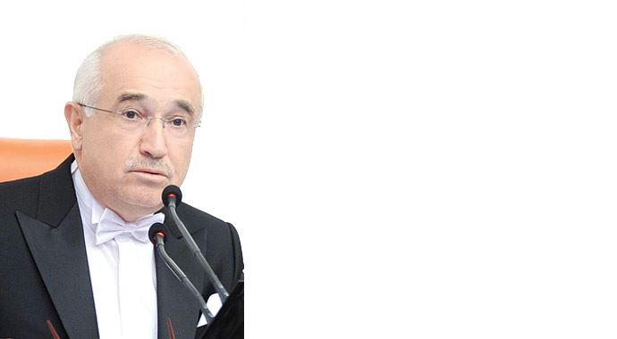 Bir tabu daha yıkılıyor, Meclis yönetimine 'frak ayarı'