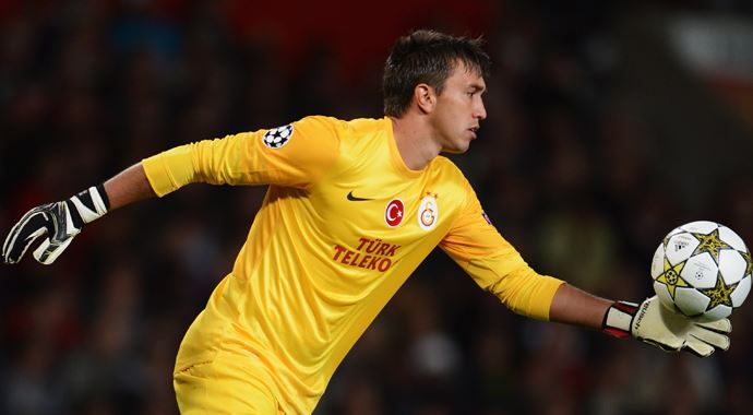 Fernando Muslera'dan transfer çıkışı Fernando Muslera'dan transfer çıkışı