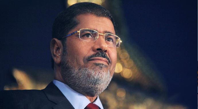 Mursi, 'Babamın sağlık durumu iyi ve morali yüksek' Mursi, 'Babamın sağlık durumu iyi ve morali yüksek'