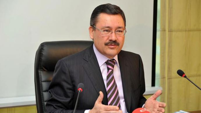Melih Gökçek&#039;ten CHP hakkında bomba iddia