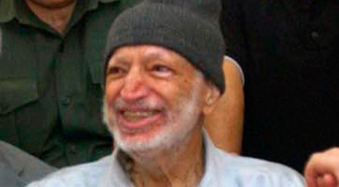 Eşi Süha, 'Arafat zehirlenmiş' Eşi Süha, 'Arafat zehirlenmiş'