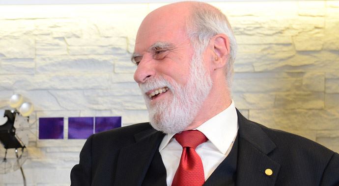 Vint Cerf, 'Ben Türkiye'de şirket kurardım'