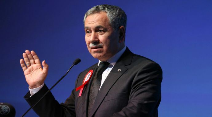 Bülent Arınç 'Hastanede din adamı bulunması güzel bir uygulama' Bülent Arınç 'Hastanede din adamı bulunması güzel bir uygulama'