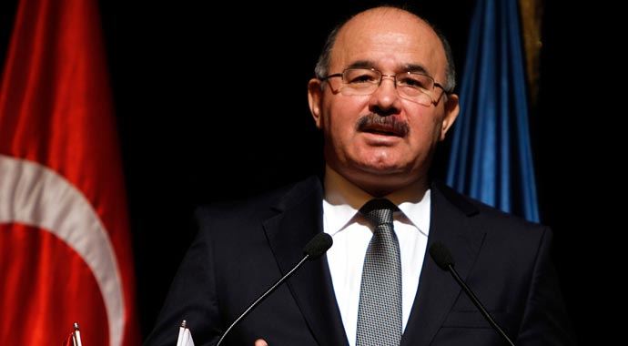Hüseyin Çelik, 'Arınç'ın sitemi sevgiden' Hüseyin Çelik, 'Arınç'ın sitemi sevgiden'