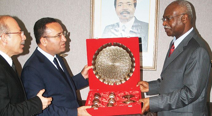 Bozdağ: Kılıçdaroğlu kendi kızı için ister mi? Bozdağ: Kılıçdaroğlu kendi kızı için ister mi?