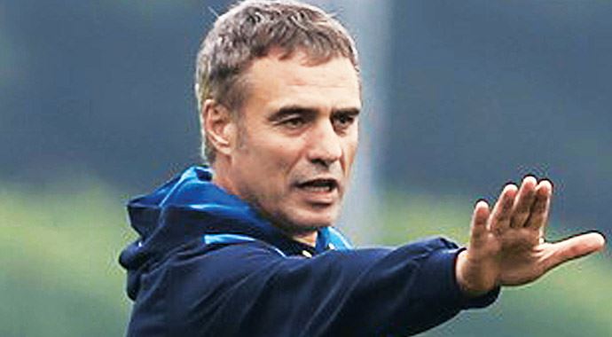 Ersun Yanal'ı stres yaktı, derbide sahada olacak Ersun Yanal'ı stres yaktı, derbide sahada olacak