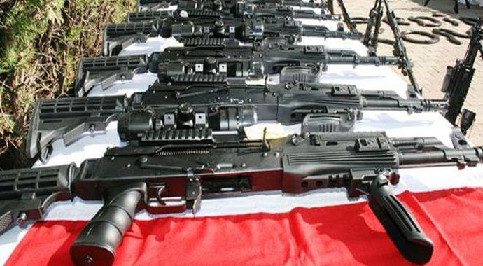 Ege'de patlayıcı yüklü gemi Ege'de patlayıcı yüklü gemi