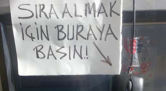 Sıra almak için bakın nereye basıyoruz Sıra almak için bakın nereye basıyoruz