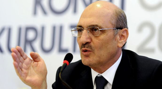 Bayraktar &#039;Yurtları 30 kat arttırdık ama yeterli değil&#039;