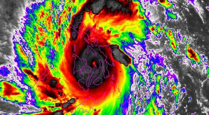 Tusunami değil, Haiyan Tayfunu Tusunami değil, Haiyan Tayfunu