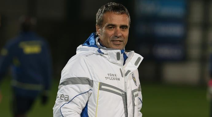 Ersun Yanal, 'Galatasaray'ı eli boş göndereceğiz' Ersun Yanal, 'Galatasaray'ı eli boş göndereceğiz'