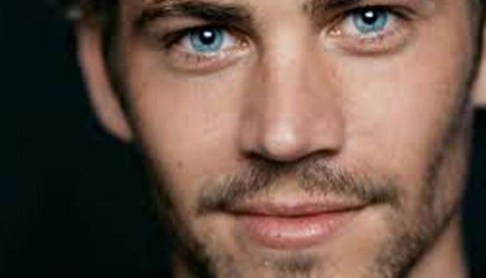 Hızlı ve Öfkeli ile ünlenen Paul Walker öldü Hızlı ve Öfkeli ile ünlenen Paul Walker öldü
