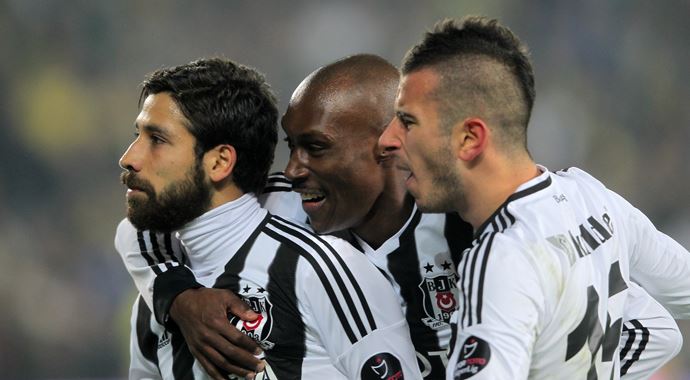 Beşiktaş'ın derbi karnesi çok zayıf Beşiktaş'ın derbi karnesi çok zayıf