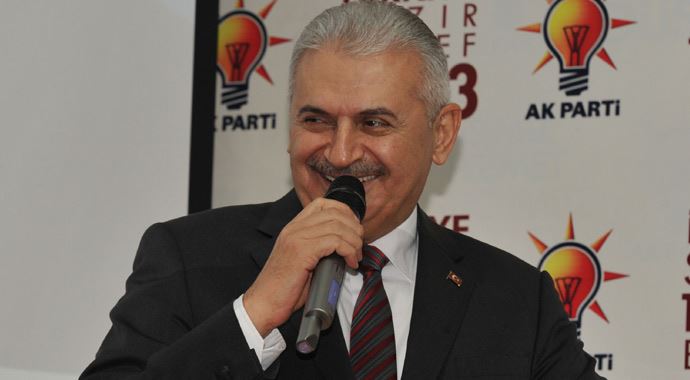 Binali Yıldırım, İzmir'e 'çılgın proje'yle gidiyor