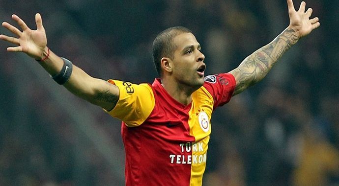 Melo'dan bomba Sneijder açıklaması Melo'dan bomba Sneijder açıklaması
