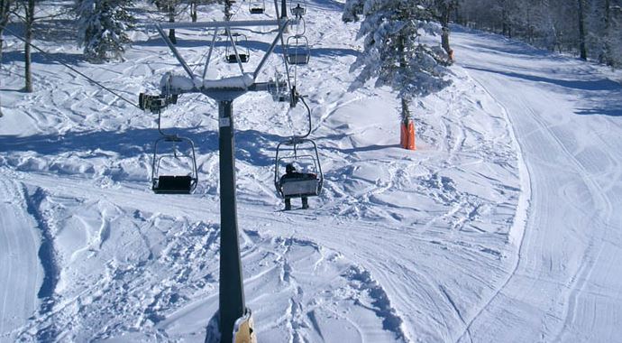 Kartepe'da kar kalınlığı 1 metreye ulaştı Kartepe'da kar kalınlığı 1 metreye ulaştı