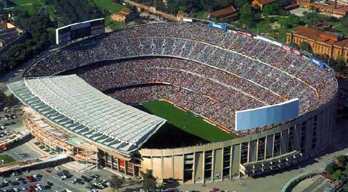 Nou Camp Stadı yenileniyor Nou Camp Stadı yenileniyor