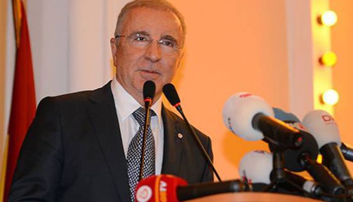 Ünal Aysal, 'Yazık oldu' Ünal Aysal, 'Yazık oldu'