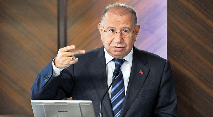 'Teknolojiniz çok iyi de neden Türkiye'de yok' 'Teknolojiniz çok iyi de neden Türkiye'de yok'