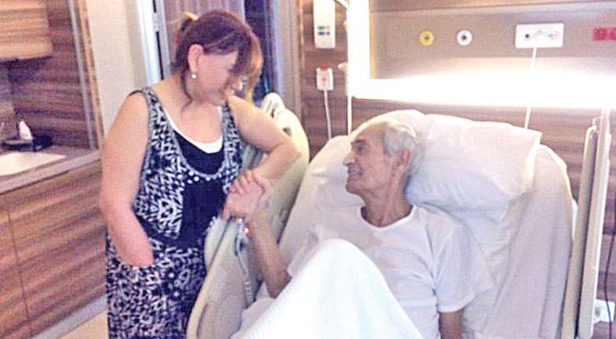 Adnan Şenses, Sezen'i görünce oynadı Adnan Şenses, Sezen'i görünce oynadı