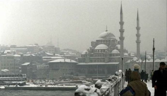 Kar, İstanbul&#039;u terkediyor