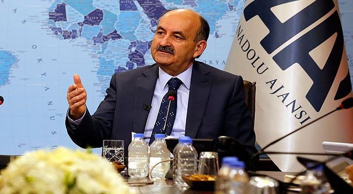 Mehmet Müezzinoğlu&#039;ndan sağlıklı yaşam reçetesi