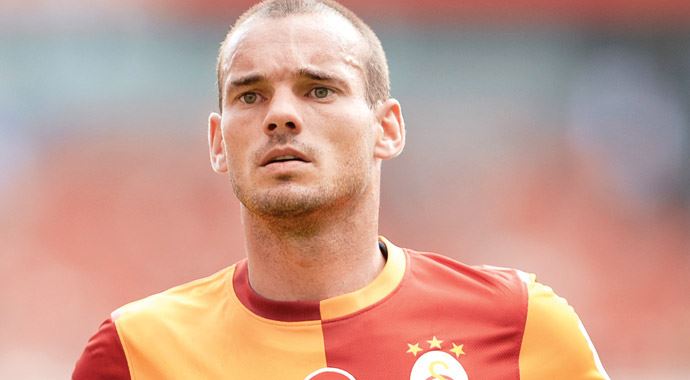 Wesley Sneijder'dan transfer açıklaması Wesley Sneijder'dan transfer açıklaması