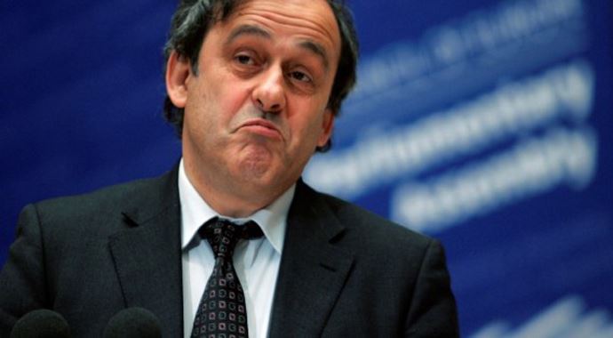 Michel Platini&#039;den &#039;Galatasaray&#039;a buruk tebrik